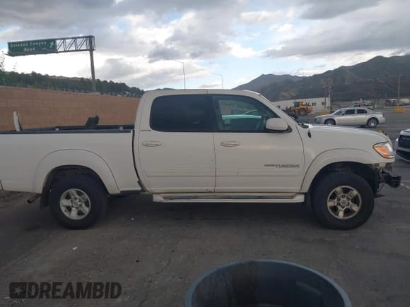 ✅ 2006 Toyota Tundra Limited • VIN: 5TBDT48106S520565 • Lot: 41936931. Listed on IAAI with 173,324 mi. Free auction sales archive from the USA and detailed vehicle history report at DreamBid. Image 13.