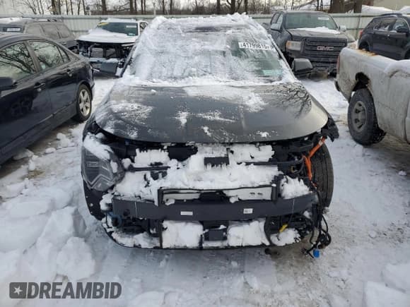 ✅ 2023 Kia Niro SX Touring • VIN: KNDCR3LF7P5098350 • Lot: 41799815. Wystawiony na Copart z przebiegiem 2 039 mil. Bezpłatny archiwum sprzedaży aukcyjnych z USA i szczegółowy raport historii pojazdu na DreamBid. Zdjęcie 5.