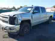 2015 Chevrolet Silverado 1500 LTZ z VIN 3GCUKSEC9FG258290, wystawiony jako IAAI lot #43514218 z przebiegiem 168 385 mil mil oraz . Historia ofert i sprzedaży dostępna na DreamBid. Obrazek 18.