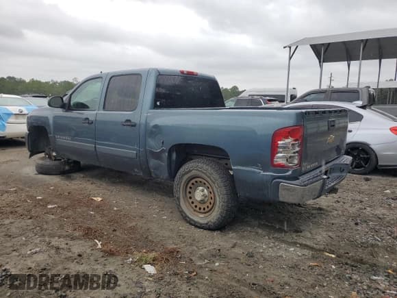 ✅ 2008 Chevrolet Silverado 1500 LS • VIN: 2GCEC13C981116659 • Lot: 69802264. Listed on Copart with 221,984 mi. Free auction sales archive from the USA and detailed vehicle history report at DreamBid. Image 2.