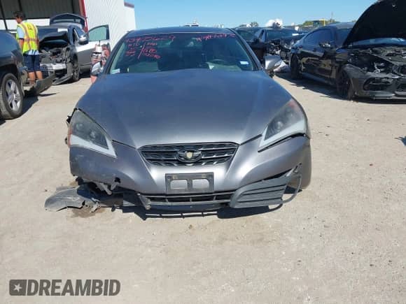 2011 Hyundai Genesis Coupe R-Spec с VIN KMHHU6KH8BU062248, выставлен на аукционе IAAI как лот 43495629 с пробегом 158 090 миль миль и . История ставок и продаж доступна на DreamBid. Изображение 6.