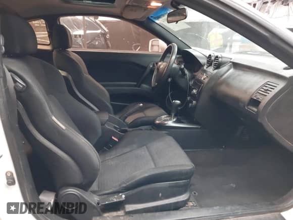 2008 Hyundai Tiburon GS с VIN KMHHM66D98U280005, выставлен на аукционе IAAI как лот 42580014 с пробегом 267 858 миль миль и . История ставок и продаж доступна на DreamBid. Изображение 5.