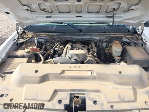 ✅ 2013 Chevrolet Silverado 2500HD Work Truck • VIN: 1GC2KVCG2DZ345864 • Lot: 42743214. Wystawiony na IAAI z przebiegiem 242 608 mil. Bezpłatny archiwum sprzedaży aukcyjnych z USA i szczegółowy raport historii pojazdu na DreamBid. Zdjęcie 10.