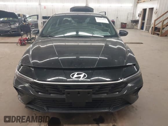 ✅ 2024 Hyundai Elantra Limited • VIN: KMHLN4DJ7RU114121 • Лот: 43253574. Опубликован ранее на IAAI с пробегом 35 101 миль. Бесплатный доступ к архиву аукционных продаж из США и подробный отчёт об истории автомобиля на DreamBid. Изображение 13.