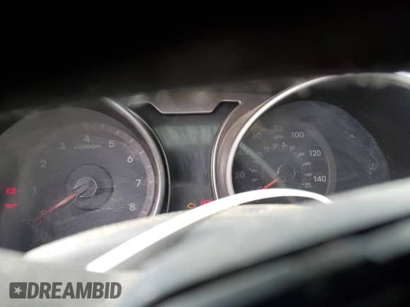 2013 Hyundai Veloster w/Gray Int z VIN KMHTC6AD8DU104366, wystawiony jako Copart lot #52378865 z przebiegiem Nie podano mil oraz Szkoda całkowita • Salvage title. Historia ofert i sprzedaży dostępna na DreamBid. Obrazek 9.