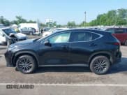 ✅ 2024 Lexus NX 350 Premium • VIN: 2T2GGCEZ5RC049311 • Lot: 42828112. Wystawiony na IAAI z przebiegiem 22 823 mil. Bezpłatny archiwum sprzedaży aukcyjnych z USA i szczegółowy raport historii pojazdu na DreamBid. Zdjęcie 14.