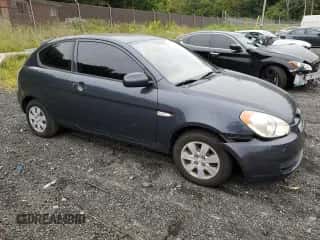 2010 Hyundai Accent GS with VIN KMHCM3AC1AU174578, listed as a Copart auction lot 72237404 with 94,590 mi miles and Salvage title. Bid and sale history available at DreamBid. Image 4.