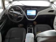 ✅ 2020 Chevrolet Bolt EV Premier • VIN: 1G1FZ6S02L4147779 • Lot: 54058085. Wystawiony na Copart z przebiegiem 15 102 mil. Bezpłatny archiwum sprzedaży aukcyjnych z USA i szczegółowy raport historii pojazdu na DreamBid. Zdjęcie 8.