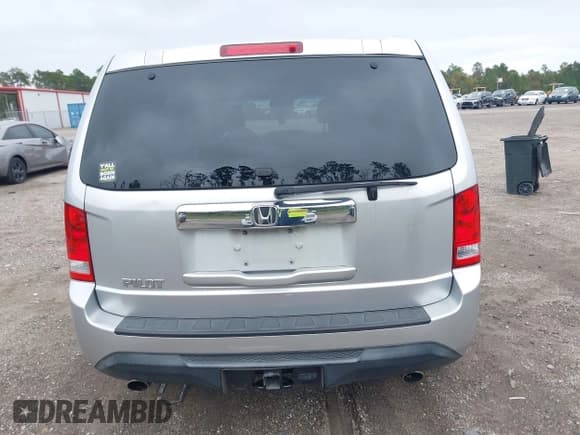 ✅ 2012 Honda Pilot EX • VIN: 5FNYF3H43CB043960 • Lot: 43572064. Listed on IAAI with 315,863 mi. Free auction sales archive from the USA and detailed vehicle history report at DreamBid. Image 16.