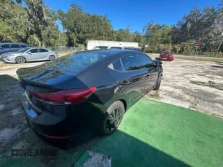 ✅ 2018 Hyundai Elantra SE • VIN: 5NPD74LF5JH281723 • Lot: 91316195. Listed on Copart with Not provided. Free auction sales archive from the USA and detailed vehicle history report at DreamBid. Image 4.