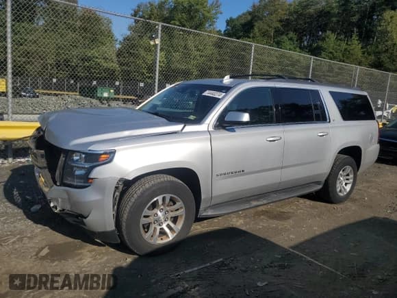 ✅ 2016 Chevrolet Suburban LT • VIN: 1GNSKHKC9GR356310 • Lot: 74440274. Listed on Copart with 82,007 mi. Free auction sales archive from the USA and detailed vehicle history report at DreamBid. Image 1.