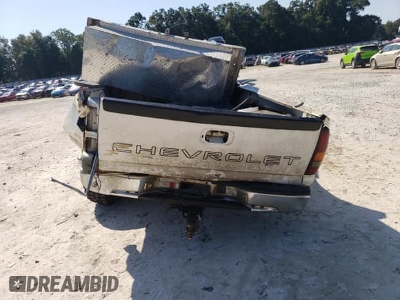 ✅ 1999 Chevrolet Silverado 1500 • VIN: 1GCEK14T0XE116788 • Лот: 75709104. Опубликован ранее на Copart с пробегом Не указан. Бесплатный доступ к архиву аукционных продаж из США и подробный отчёт об истории автомобиля на DreamBid. Изображение 6.