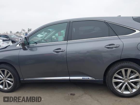 ✅ 2015 Lexus RX 450h • VIN: 2T2ZB1BA8FC002456 • Lot: 42773455. Listed on IAAI with 116,745 mi. Free auction sales archive from the USA and detailed vehicle history report at DreamBid. Image 14.