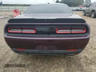 2020 Dodge Challenger SXT z VIN 2C3CDZAG4LH161540, wystawiony jako Copart lot #86465875 z przebiegiem 114 553 mil mil oraz Czysty tytuł • Clean title. Historia ofert i sprzedaży dostępna na DreamBid. Obrazek 6.