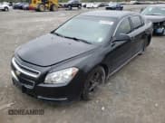 ✅ 2010 Chevrolet Malibu 1LT • VIN: 1G1ZC5EB6AF299670 • Лот: 55498144. Опубликован ранее на Copart с пробегом 108 076 миль. Бесплатный доступ к архиву аукционных продаж из США и подробный отчёт об истории автомобиля на DreamBid. Изображение 2.