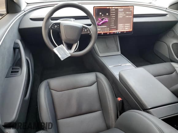 ✅ 2024 Tesla Model 3 Long Range • VIN: 5YJ3E1EB0RF792163 • Lot: 83750345. Wystawiony na Copart z przebiegiem 13 866 mil. Bezpłatny archiwum sprzedaży aukcyjnych z USA i szczegółowy raport historii pojazdu na DreamBid. Zdjęcie 8.