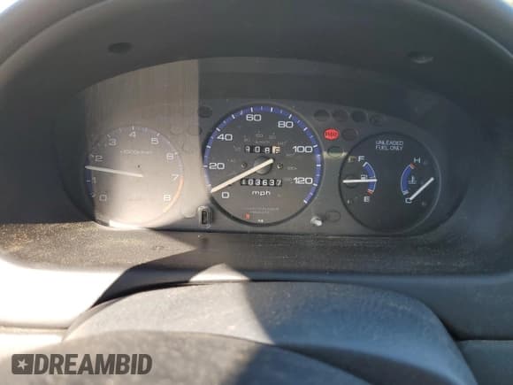 ✅ 1998 Honda Civic EX • VIN: 1HGEJ8145WL107511 • Lot: 68876495. Listed on Copart with 103,637 mi. Free auction sales archive from the USA and detailed vehicle history report at DreamBid. Image 9.