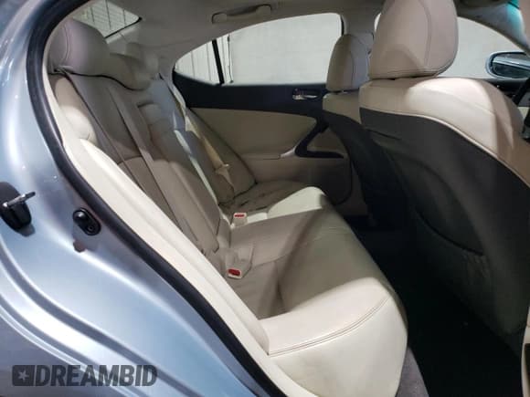 ✅ 2012 Lexus IS 250 • VIN: JTHCF5C20C5056371 • Lot: 50906435. Listed on Copart with 111,783 mi. Free auction sales archive from the USA and detailed vehicle history report at DreamBid. Image 10.
