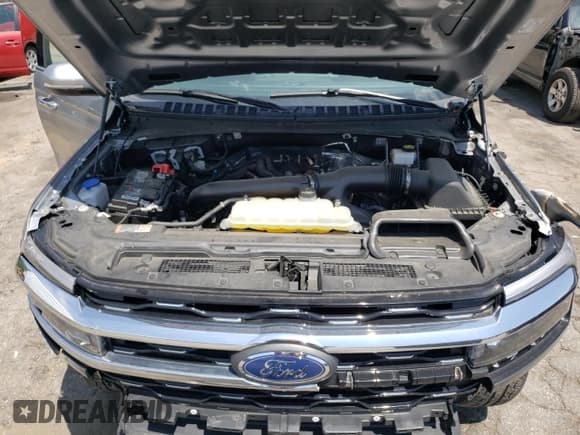 ✅ 2024 Ford Expedition Limited • VIN: 1FMJU2A8XREA49565 • Лот: 57861915. Опубликован ранее на Copart с пробегом 17 956 миль. Бесплатный доступ к архиву аукционных продаж из США и подробный отчёт об истории автомобиля на DreamBid. Изображение 12.