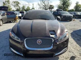 ✅ 2015 Jaguar XF Portfolio • VIN: SAJWA0F74F8U61967 • Лот: 90250955. Опубликован ранее на Copart с пробегом 75 796 миль. Бесплатный доступ к архиву аукционных продаж из США и подробный отчёт об истории автомобиля на DreamBid. Изображение 5.
