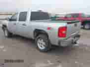 2010 Chevrolet Silverado 1500 LT z VIN 3GCRKSE33AG145952, wystawiony jako IAAI lot #43530223 z przebiegiem 192 771 mil mil oraz . Historia ofert i sprzedaży dostępna na DreamBid. Obrazek 3.