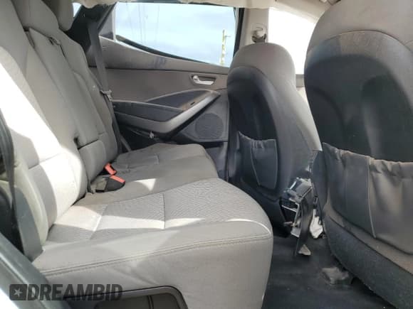 ✅ 2017 Hyundai Santa Fe 2.4L • VIN: 5NMZTDLBXHH018875 • Lot: 81335805. Listed on Copart with 99,999 mi. Free auction sales archive from the USA and detailed vehicle history report at DreamBid. Image 11.