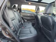 ✅ 2015 Nissan Rogue SL • VIN: 5N1AT2MV0FC827691 • Lot: 82638585. Listed on Copart with 142,348 mi. Free auction sales archive from the USA and detailed vehicle history report at DreamBid. Image 11.