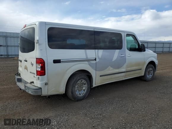 ✅ 2017 Nissan NV SL • VIN: 5BZAF0AA4HN852604 • Лот: 48907675. Опубликован ранее на Copart с пробегом 130 465 миль. Бесплатный доступ к архиву аукционных продаж из США и подробный отчёт об истории автомобиля на DreamBid. Изображение 3.