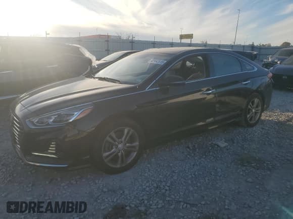 ✅ 2018 Hyundai Sonata SEL • VIN: 5NPE34AF8JH596910 • Lot: 92992815. Wystawiony na Copart z przebiegiem 242 197 mil. Bezpłatny archiwum sprzedaży aukcyjnych z USA i szczegółowy raport historii pojazdu na DreamBid. Zdjęcie 1.