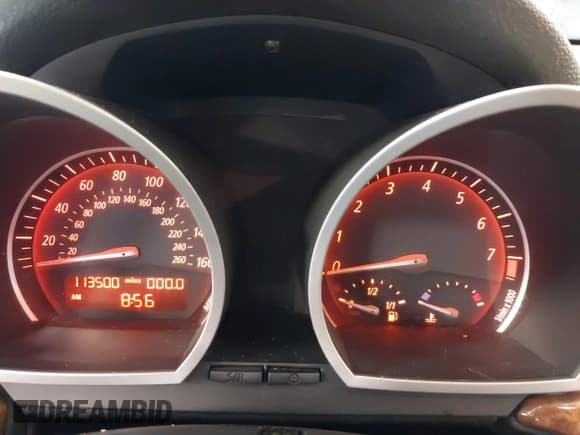 ✅ 2008 BMW Z4 3.0si • VIN: 4USBU53528LX04769 • Lot: 42039757. Wystawiony na IAAI z przebiegiem 113 500 mil. Bezpłatny archiwum sprzedaży aukcyjnych z USA i szczegółowy raport historii pojazdu na DreamBid. Zdjęcie 15.