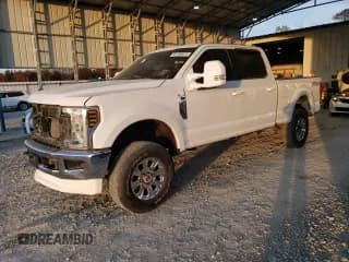 ✅ 2018 Ford F-250 Platinum • VIN: 1FT7W2BT0JEC13342 • Lot: 91706975. Wystawiony na Copart z przebiegiem 159 187 mil. Bezpłatny archiwum sprzedaży aukcyjnych z USA i szczegółowy raport historii pojazdu na DreamBid. Zdjęcie 1.