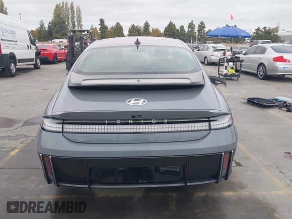 ✅ 2023 Hyundai Ioniq 6 SEL • VIN: KMHM34AA6PA028697 • Lot: 43494161. Listed on IAAI with 22,826 mi. Free auction sales archive from the USA and detailed vehicle history report at DreamBid. Image 17.