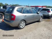 ✅ 2009 Kia Rondo LX • VIN: KNAFG528297284979 • Lot: 43337525. Listed on IAAI with 140,396 mi. Free auction sales archive from the USA and detailed vehicle history report at DreamBid. Image 4.