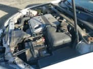 ✅ 2005 Toyota Camry LE • VIN: 4T1BF30K35U095398 • Lot: 43687525. Wystawiony na IAAI z przebiegiem 192 157 mil. Bezpłatny archiwum sprzedaży aukcyjnych z USA i szczegółowy raport historii pojazdu na DreamBid. Zdjęcie 12.