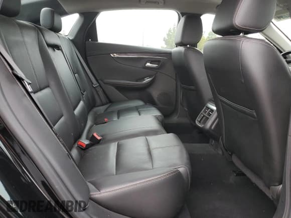 ✅ 2017 Chevrolet Impala LT • VIN: 2G1105S39H9128045 • Лот: 76342804. Опубликован ранее на Copart с пробегом 82 769 миль. Бесплатный доступ к архиву аукционных продаж из США и подробный отчёт об истории автомобиля на DreamBid. Изображение 11.