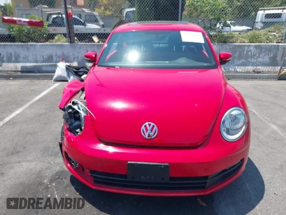 ✅ 2012 Volkswagen Beetle 2.5L PZEV • VIN: 3VWJP7ATXCM661065 • Lot: 42906401. Listed on IAAI with 44,514 mi. Free auction sales archive from the USA and detailed vehicle history report at DreamBid. Image 11.