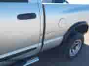 2005 Dodge 3500 SLT z VIN 3D7LS38C15G791333, wystawiony jako IAAI lot #42628158 z przebiegiem 188 963 mil mil oraz . Historia ofert i sprzedaży dostępna na DreamBid. Obrazek 6.