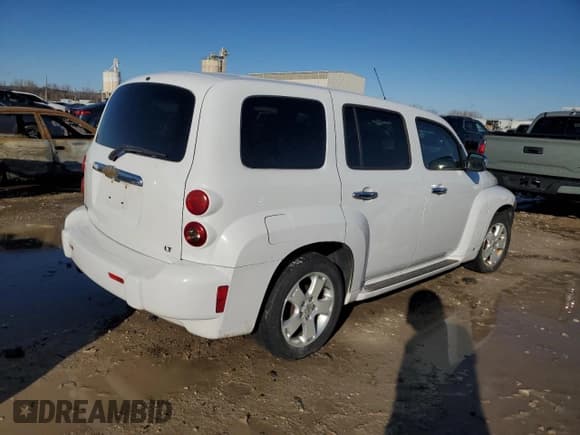 ✅ 2007 Chevrolet HHR LT • VIN: 3GNDA23P47S639723 • Lot: 47862735. Listed on Copart with 221,674 mi. Free auction sales archive from the USA and detailed vehicle history report at DreamBid. Image 3.
