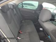 ✅ 2010 Mercury Milan • VIN: 3MEHM0HAXAR664987 • Lot: 64991864. Wystawiony na Copart z przebiegiem 213 132 mil. Bezpłatny archiwum sprzedaży aukcyjnych z USA i szczegółowy raport historii pojazdu na DreamBid. Zdjęcie 10.