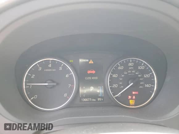 2014 Mitsubishi Outlander SE with VIN JA4AZ3A38EZ009823, listed as a Copart auction lot 69277165 with 136,677 mi miles and Clean title. Bid and sale history available at DreamBid. Image 9.