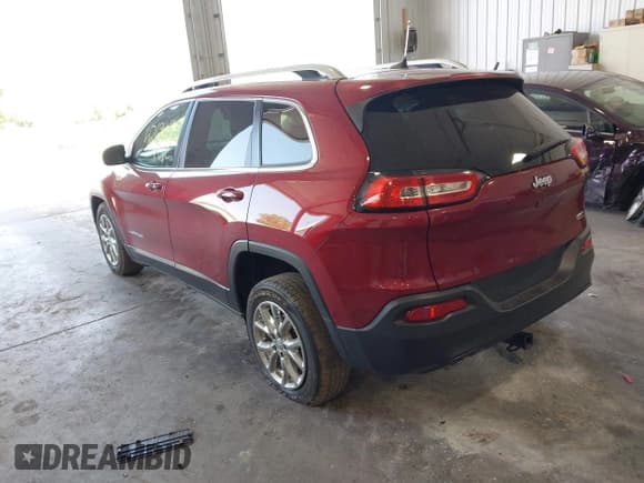 ✅ 2017 Jeep Cherokee Latitude • VIN: 1C4PJLCB8HW560464 • Lot: 42694469. Wystawiony na IAAI z przebiegiem 148 898 mil. Bezpłatny archiwum sprzedaży aukcyjnych z USA i szczegółowy raport historii pojazdu na DreamBid. Zdjęcie 3.