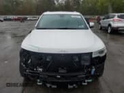 ✅ 2018 Jeep Grand Cherokee High Altitude • VIN: 1C4RJFCG5JC317885 • Lot: 82030485. Listed on Copart with 147,155 mi. Free auction sales archive from the USA and detailed vehicle history report at DreamBid. Image 5.