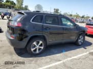 ✅ 2021 Jeep Cherokee Limited • VIN: 1C4PJLDX7MD235983 • Lot: 56552935. Wystawiony na Copart z przebiegiem 54 291 mil. Bezpłatny archiwum sprzedaży aukcyjnych z USA i szczegółowy raport historii pojazdu na DreamBid. Zdjęcie 3.