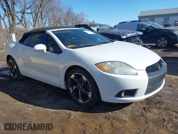 ✅ 2012 Mitsubishi Eclipse GS Sport • VIN: 4A37L2EF9CE002834 • Lot: 41448349. Wystawiony na IAAI z przebiegiem 182 023 mil. Bezpłatny archiwum sprzedaży aukcyjnych z USA i szczegółowy raport historii pojazdu na DreamBid. Zdjęcie 1.