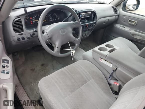 ✅ 2002 Toyota Tundra SR5 • VIN: 5TBRT34152S331491 • Lot: 92669575. Wystawiony na Copart z przebiegiem 117 986 mil. Bezpłatny archiwum sprzedaży aukcyjnych z USA i szczegółowy raport historii pojazdu na DreamBid. Zdjęcie 8.