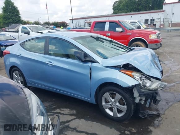 ✅ 2012 Hyundai Elantra Limited • VIN: KMHDH4AE2CU265832 • Lot: 42800820. Listed on IAAI with 105,240 mi. Free auction sales archive from the USA and detailed vehicle history report at DreamBid. Image 13.