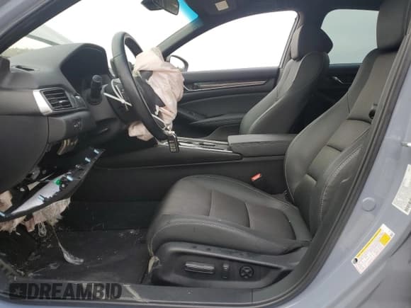 ✅ 2021 Honda Accord Sport • VIN: 1HGCV1F36MA100126 • Lot: 93436305. Wystawiony na Copart z przebiegiem 63 931 mil. Bezpłatny archiwum sprzedaży aukcyjnych z USA i szczegółowy raport historii pojazdu na DreamBid. Zdjęcie 7.