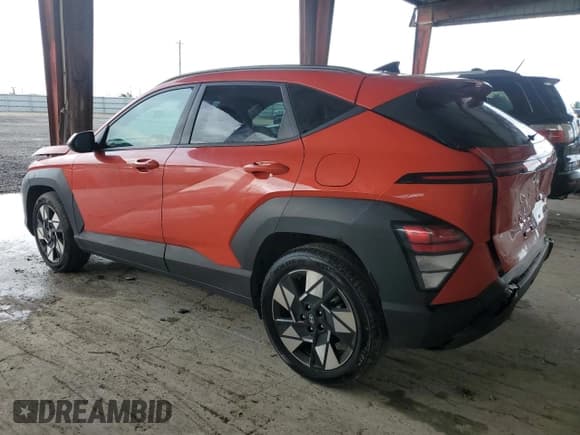 ✅ 2024 Hyundai Kona SEL • VIN: KM8HB3AB8RU171966 • Лот: 90621385. Опубликован ранее на Copart с пробегом 18 183 миль. Бесплатный доступ к архиву аукционных продаж из США и подробный отчёт об истории автомобиля на DreamBid. Изображение 2.