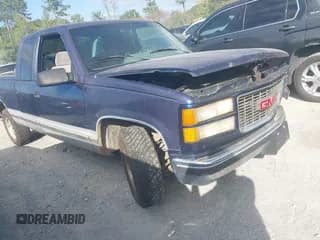 ✅ 1995 GMC Sierra 1500 • VIN: 2GTEC19K2S1553540 • Lot: 43313365. Wystawiony na IAAI z przebiegiem 275 089 mil. Bezpłatny archiwum sprzedaży aukcyjnych z USA i szczegółowy raport historii pojazdu na DreamBid. Zdjęcie 1.