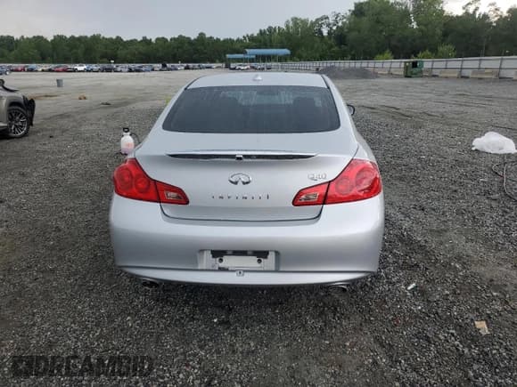✅ 2015 Infiniti Q40 • VIN: JN1CV6AP6FM501816 • Lot: 64591775. Wystawiony na Copart z przebiegiem 57 853 mil. Bezpłatny archiwum sprzedaży aukcyjnych z USA i szczegółowy raport historii pojazdu na DreamBid. Zdjęcie 6.